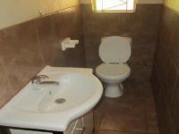 Guest Toilet of property in Stilfontein
