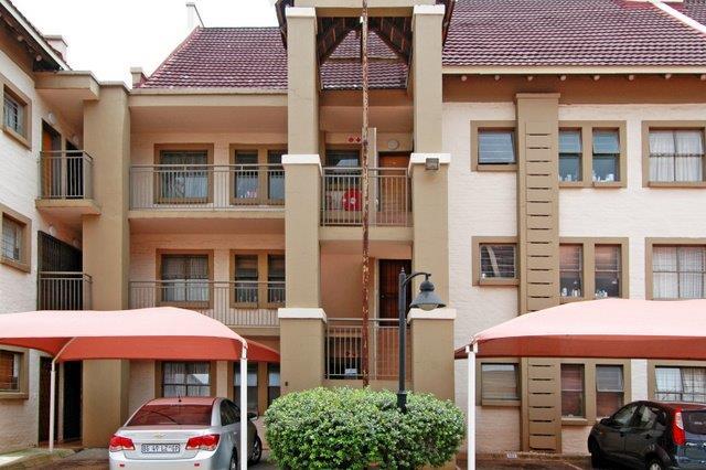 2 Bedroom Apartment for Sale For Sale in Sundowner - Private Sale - MR139390