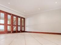 Dining Room - 29 square meters of property in Woodhill Golf Estate