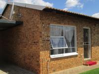2 Bedroom 1 Bathroom Cluster for Sale for sale in Randfontein