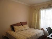 Bed Room 2 - 13 square meters of property in Albemarle