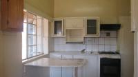 Kitchen - 21 square meters of property in Casseldale