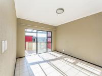 Lounges - 17 square meters of property in Northgate (JHB)