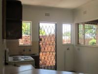 Kitchen - 9 square meters of property in Brackenhurst