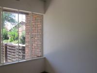 Bed Room 1 - 11 square meters of property in Brackenhurst