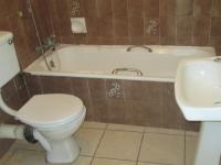 Bathroom 1 - 6 square meters of property in Brackenhurst