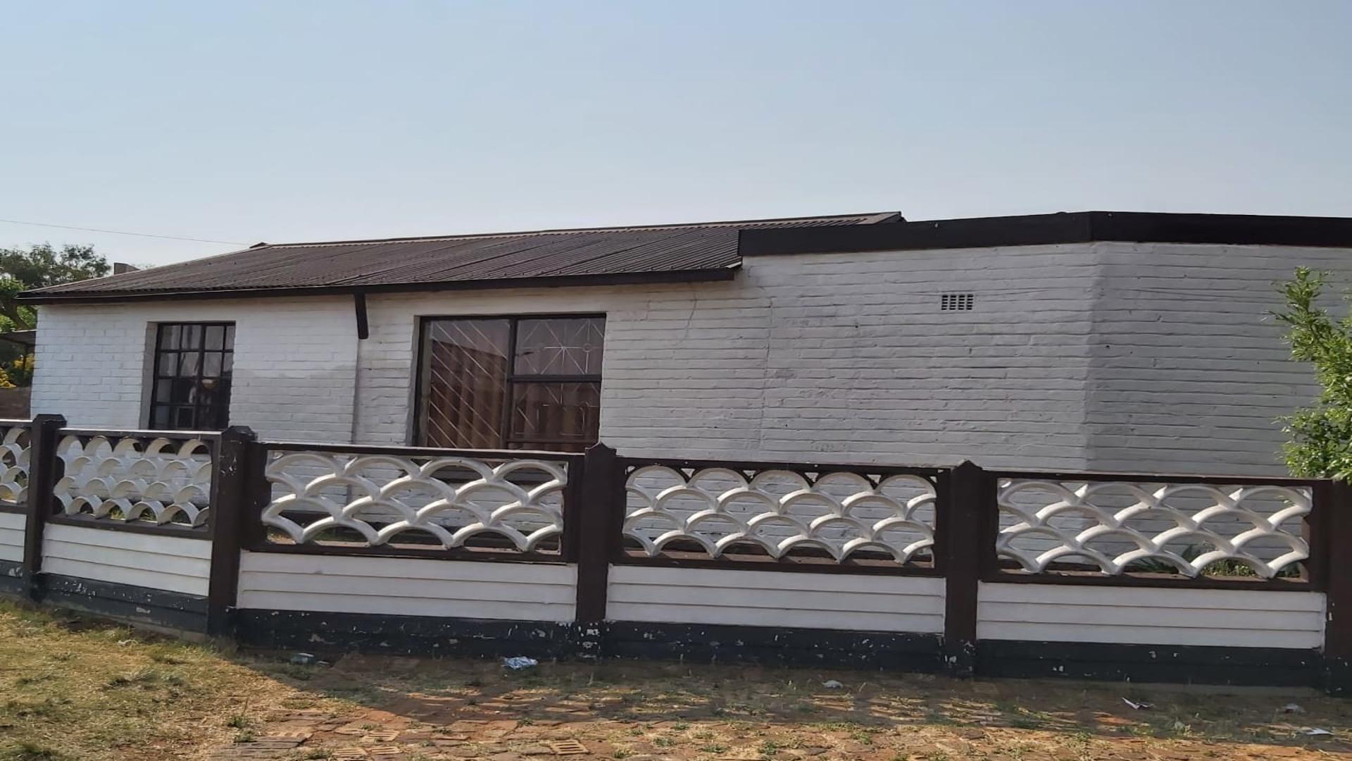 Front View of property in Nigel