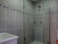 Bathroom 2 - 5 square meters of property in The Wilds Estate