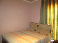 Bed Room 1 - 10 square meters of property in Lenasia South