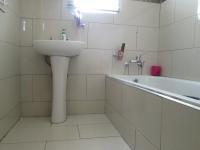 Main Bathroom - 5 square meters of property in Lenasia South