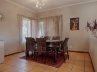 Dining Room - 13 square meters of property in Woodhill Golf Estate