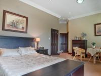 Main Bedroom - 35 square meters of property in The Wilds Estate