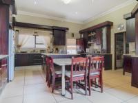 Kitchen - 38 square meters of property in The Wilds Estate