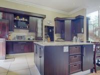 Kitchen - 38 square meters of property in The Wilds Estate