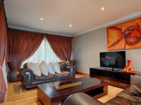 Lounges - 28 square meters of property in Willow Acres Estate