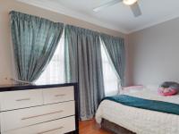 Bed Room 2 - 13 square meters of property in Willow Acres Estate