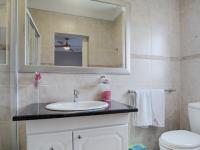 Bathroom 3+ - 6 square meters of property in Willow Acres Estate