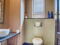 Guest Toilet - 4 square meters of property in Boardwalk Manor Estate