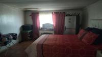 Main Bedroom of property in Eldorado Park AH