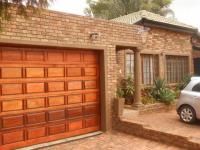 5 Bedroom 3 Bathroom Duet for Sale for sale in Moreletapark