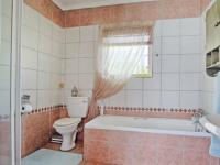 Main Bathroom - 6 square meters of property in Silver Lakes Golf Estate