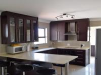 Kitchen - 11 square meters of property in Kosmosdal