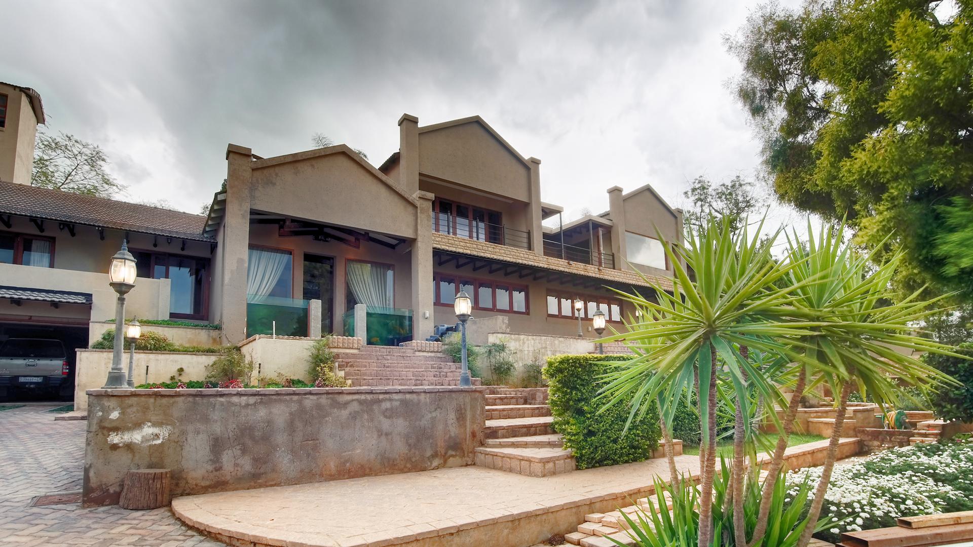 Front View of property in Waterkloof Ridge