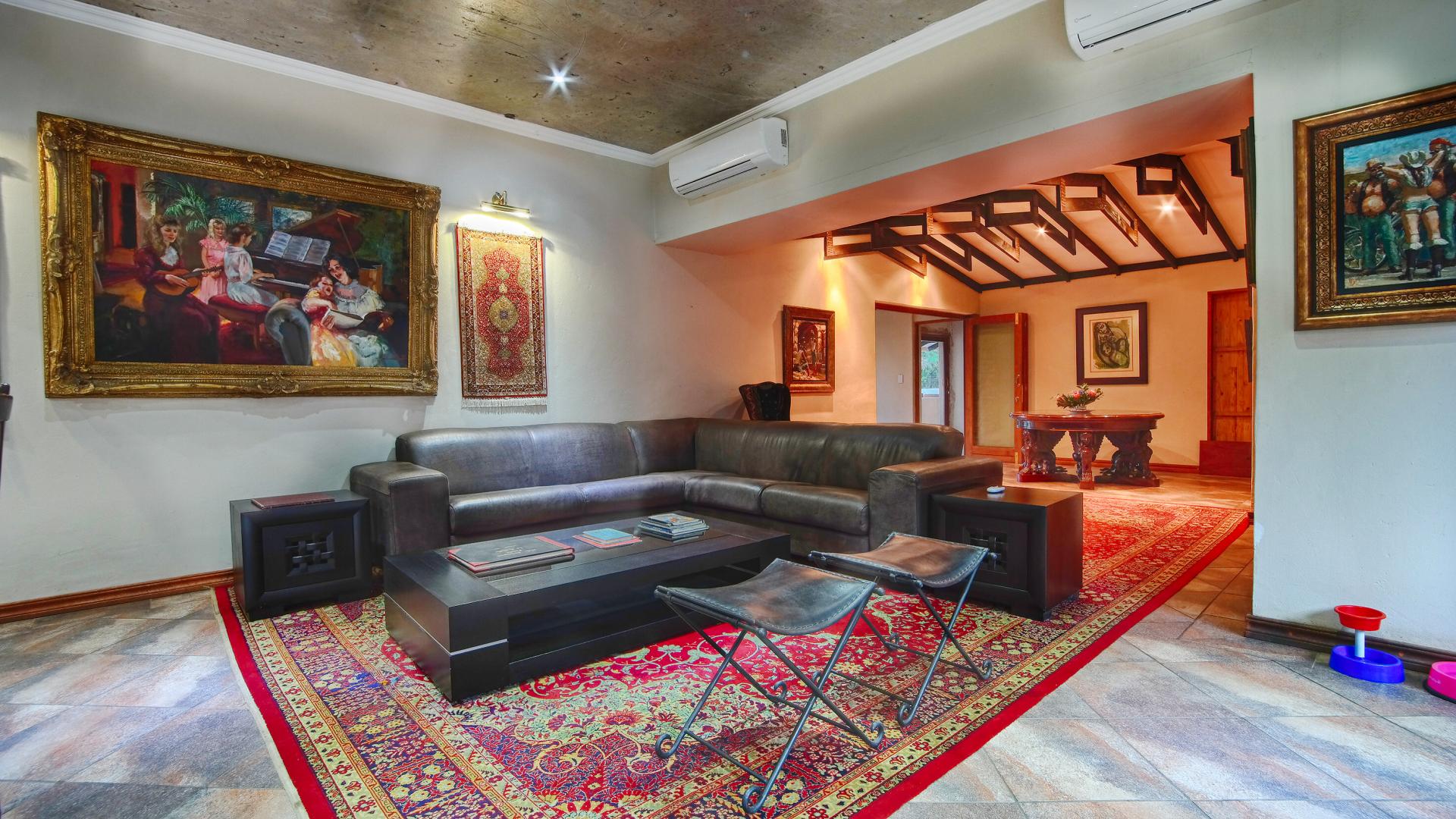 Lounges of property in Waterkloof Ridge