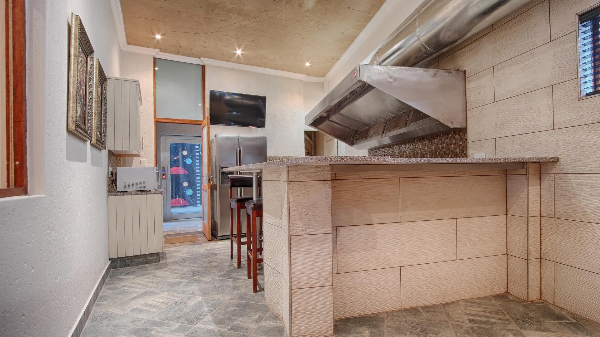 Kitchen of property in Waterkloof Ridge