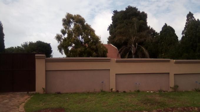 Standard Bank SIE Sale In Execution 3 Bedroom House for Sale in Birch Acres - MR140329
