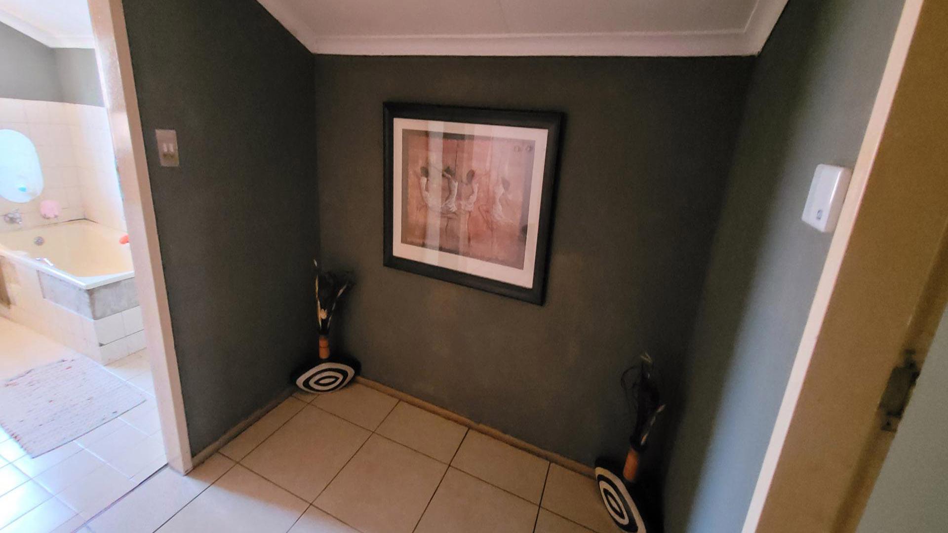 Spaces of property in Birch Acres