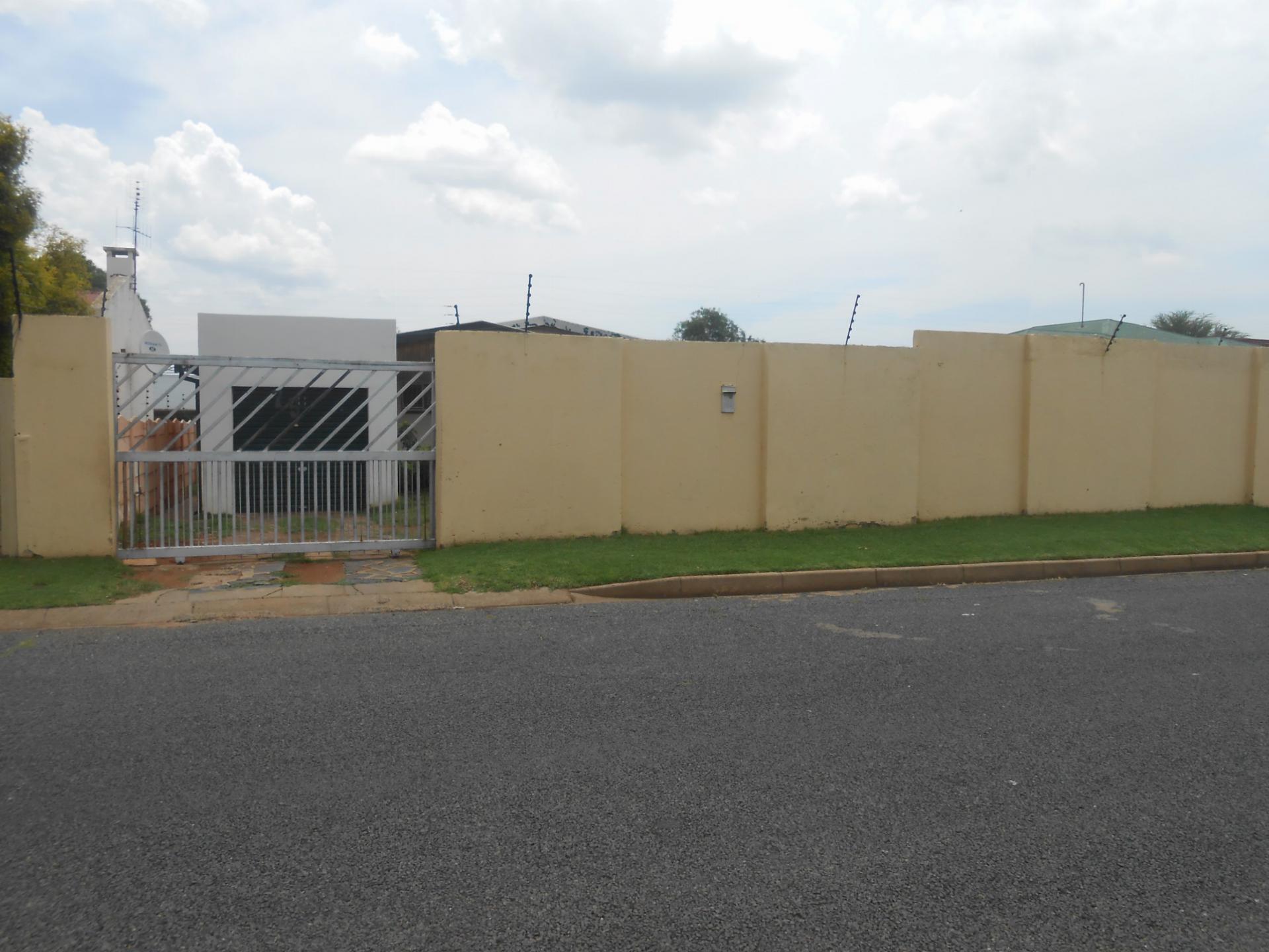 Front View of property in Berea - JHB