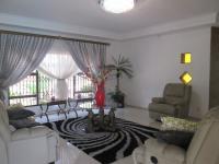 Lounges - 42 square meters of property in Dalpark