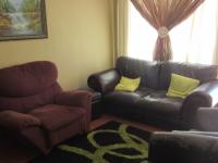 Lounges - 8 square meters of property in Blackheath