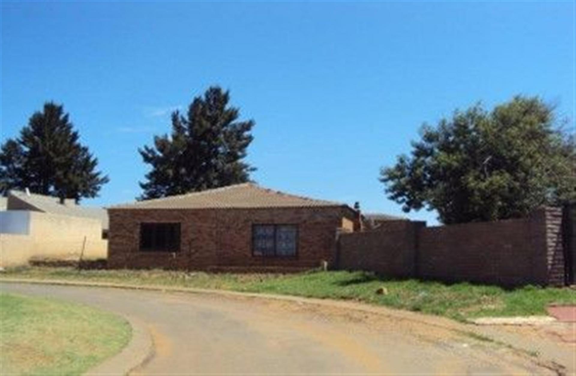 Front View of property in Sebokeng