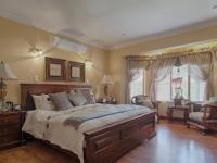 Main Bedroom - 38 square meters of property in Silver Lakes Golf Estate