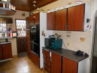 Kitchen - 14 square meters of property in Shallcross 