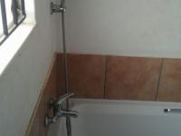 Bathroom 1 - 5 square meters of property in Bram Fischerville