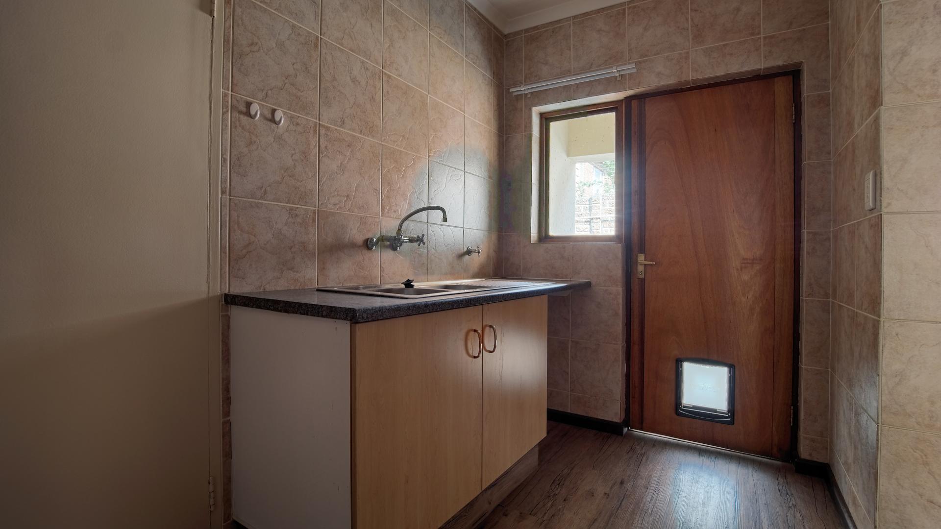 Scullery - 7 square meters of property in Silver Lakes Golf Estate