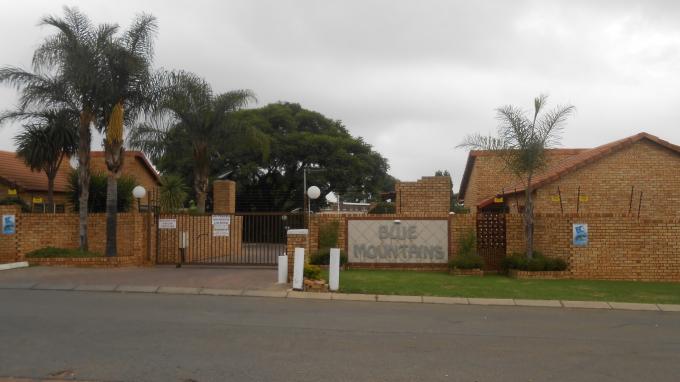 3 Bedroom Simplex for Sale For Sale in Radiokop - Home Sell - MR140648