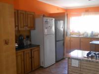 Kitchen of property in Birchleigh North