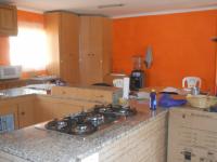 Kitchen of property in Birchleigh North