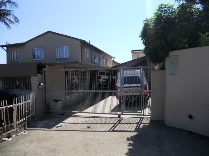 Absa Bank Trust Property House for Sale in Clayfield MR140668 MyRoof