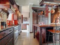 Kitchen - 28 square meters of property in The Wilds Estate