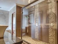 Main Bathroom - 16 square meters of property in Newmark Estate