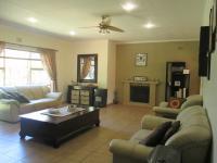 Lounges - 42 square meters of property in Impala Park