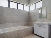 Main Bathroom - 11 square meters of property in Willow Acres Estate