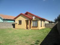 2 Bedroom 1 Bathroom House for Sale for sale in Klippoortjie AH