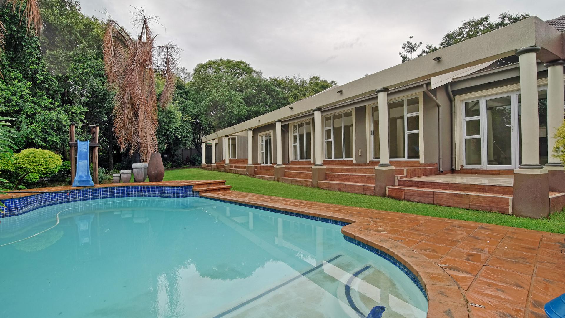 Front View of property in Waterkloof Glen