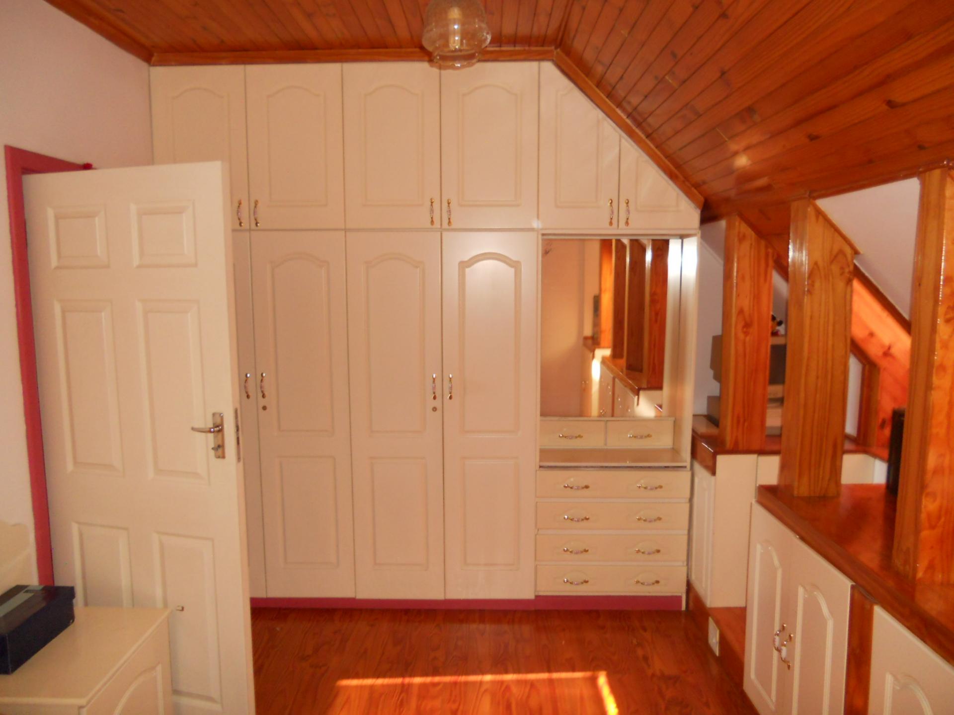 Bed Room 4 - 14 square meters of property in Belfort